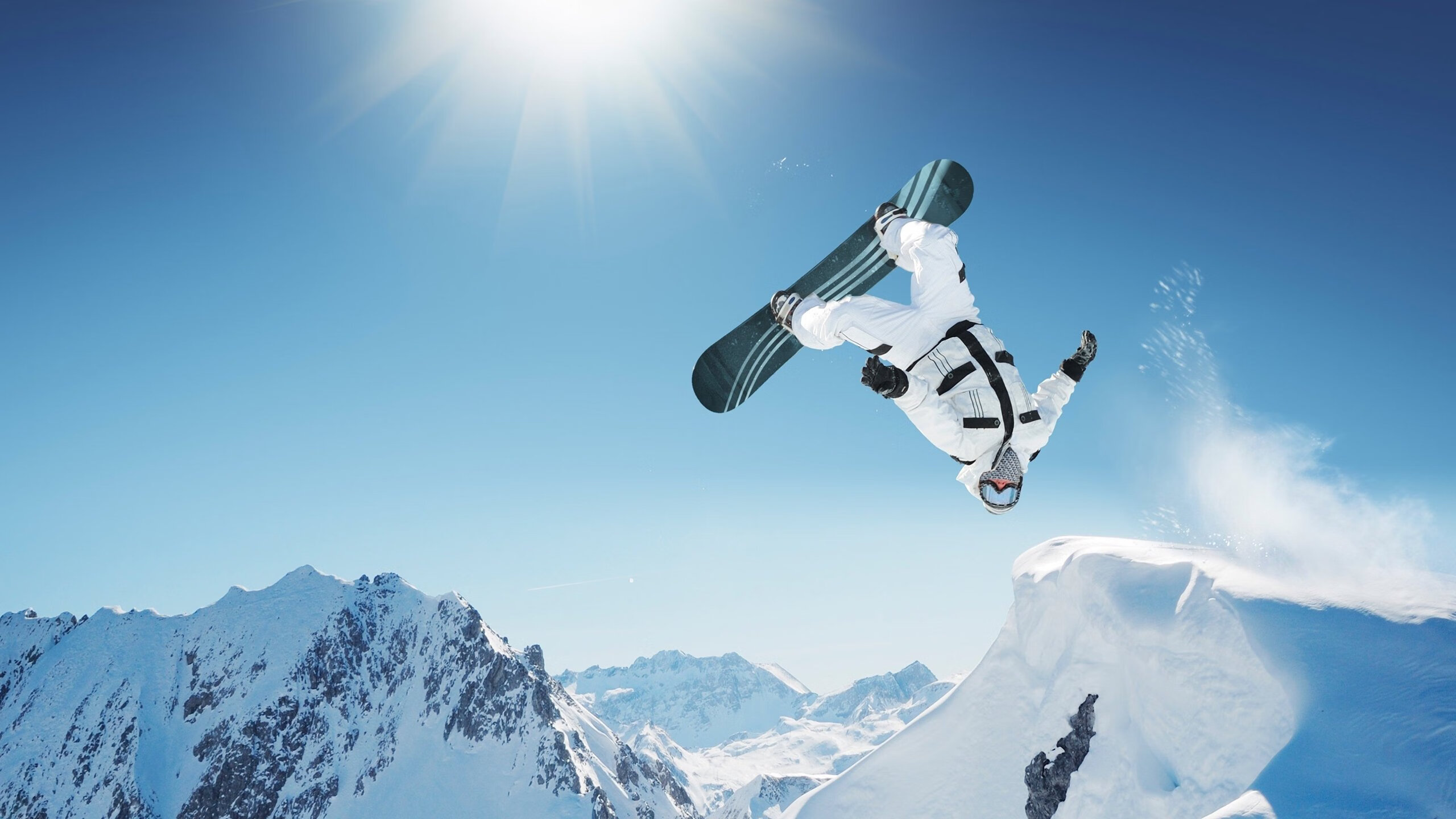 “新加坡迎接泳坛盛会,2025世界游泳锦标赛如火如荼”